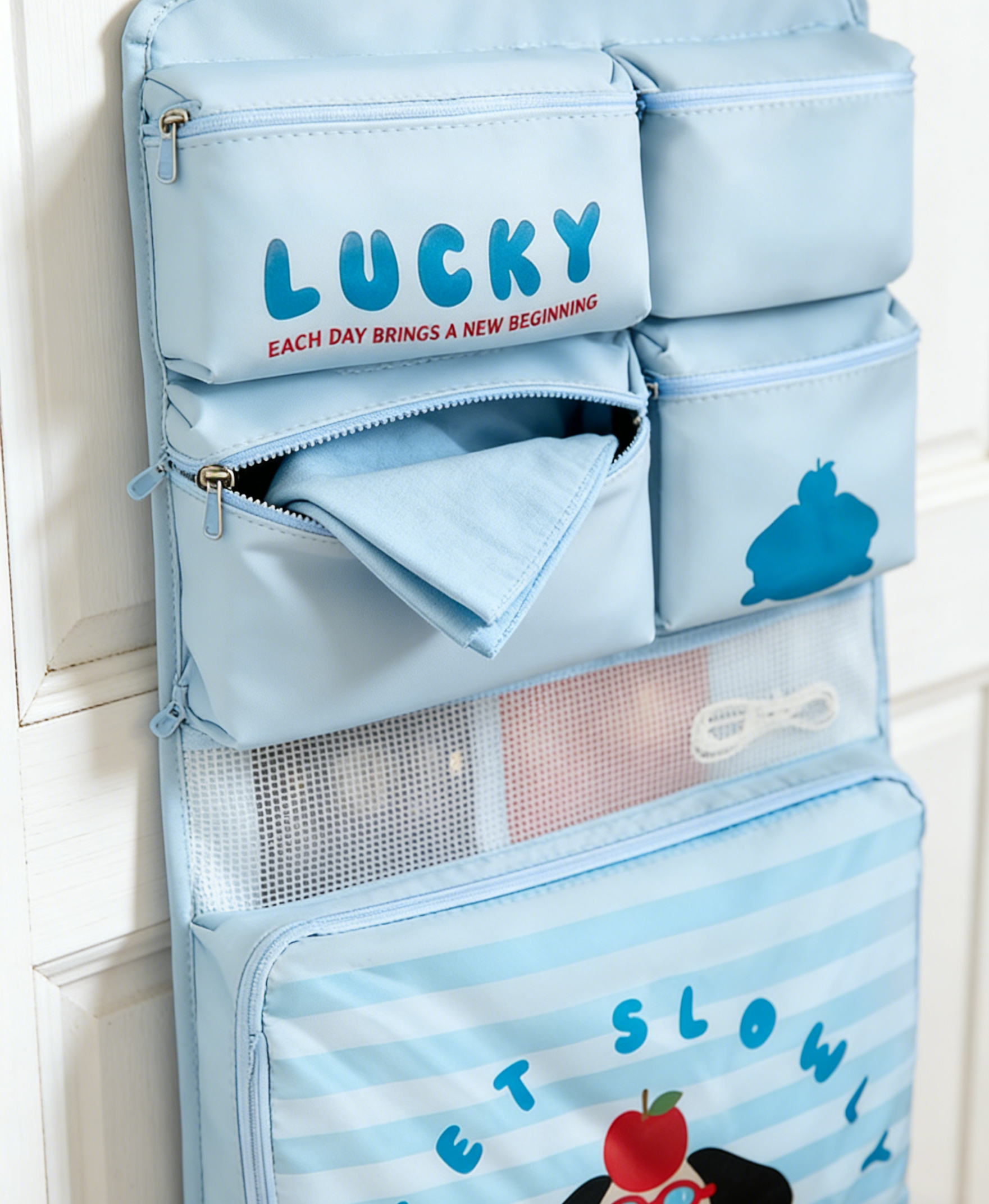 Packing cubes in one piece